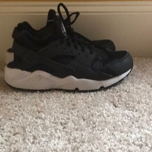 Nike Hurraches